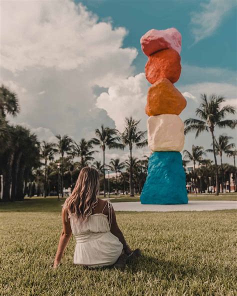 8th magic mountain miami|10 of the Most Instagrammable Places in Miami .